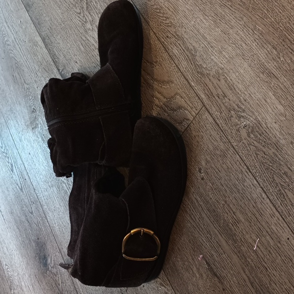 Boots - Picture 2 of 2
